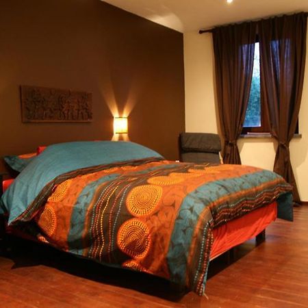 B&B La Chapelle Au Puits La Louvière Zimmer foto