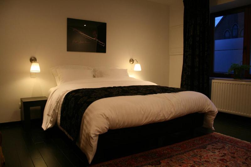 B&B La Chapelle Au Puits La Louvière Zimmer foto